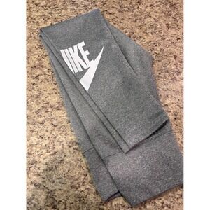 Nike Sportswear Essential High-Waisted Leggings Women's XL